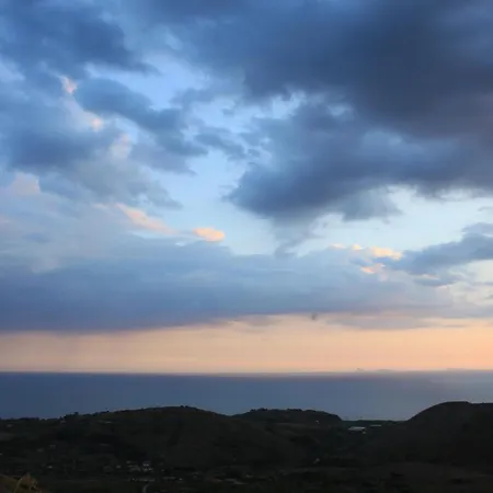 Buenavistasurfmed Bed & Breakfast Itri