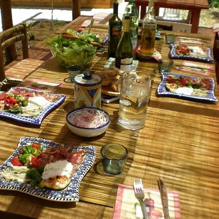 Bed & Breakfast Buenavistasurfmed *